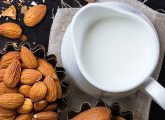 10 Serious Side Effects Of Almond Milk