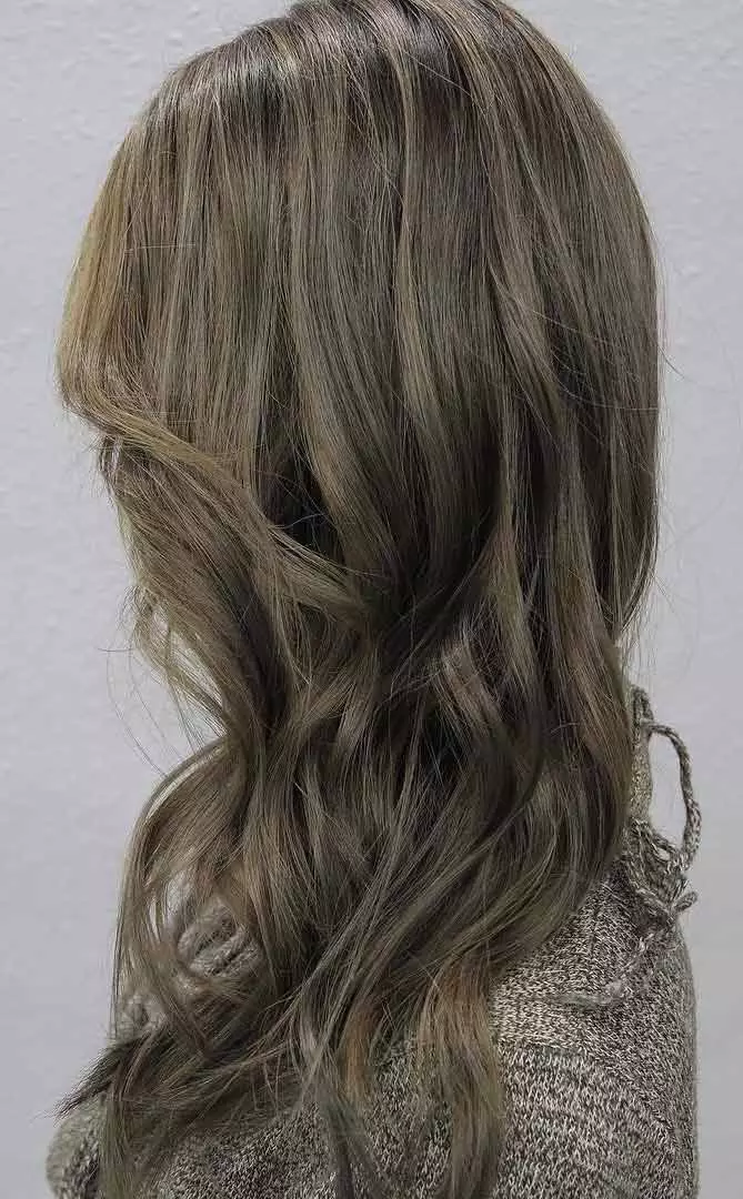 Ash brown hair color for blue-eyed women