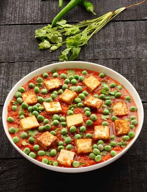 Matar Paneer 