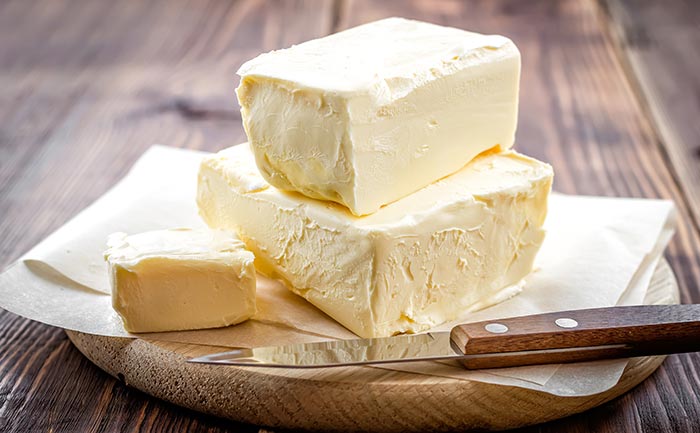 Cow milk butter to treat gray hair in kids
