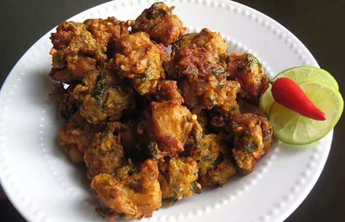 Shahi Chicken Pakora Recipe By Sanjeev Kapoor