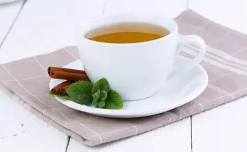 Cinnamon and peppermint tea for weight loss