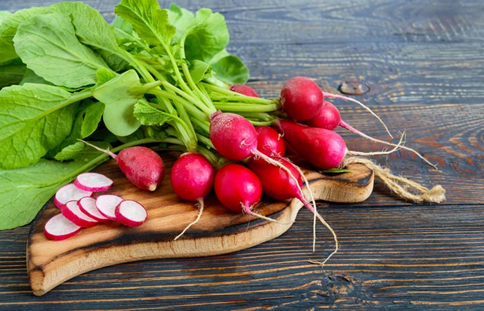 Red radish with leaves