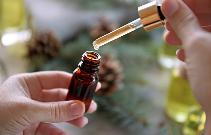 Precautions to take when using tea tree oil for mole removal