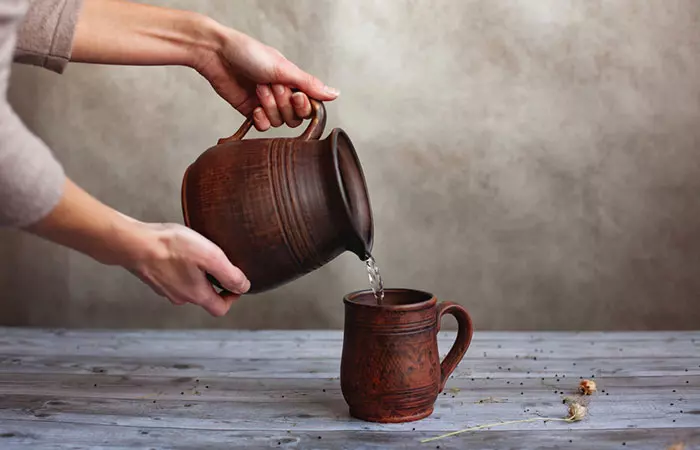 Drinking water from a clay pot improves metabolism