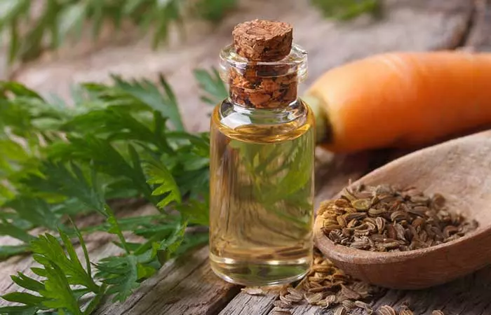 Best Essential Oils For Skin Care - Carrot Seed Oil A Natural Sunscreen