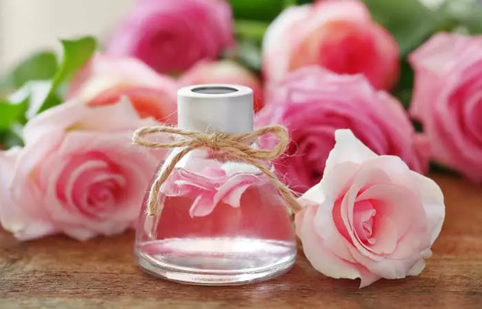 Best Essential Oils For Skin Care - Rose Oil For Better Absorption Of Skin Nutrients