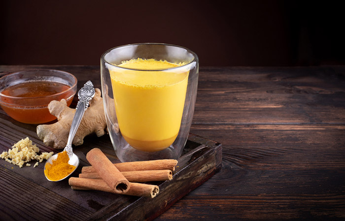 Turmeric, ginger, and cinnamon to manage scleroderma 