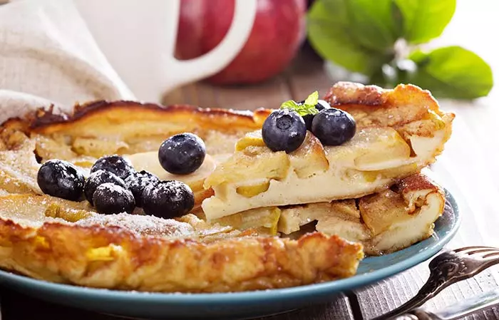 Apple pancakes for alkaline breakfast