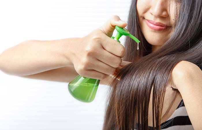 Apply leave-in conditioner to your hair