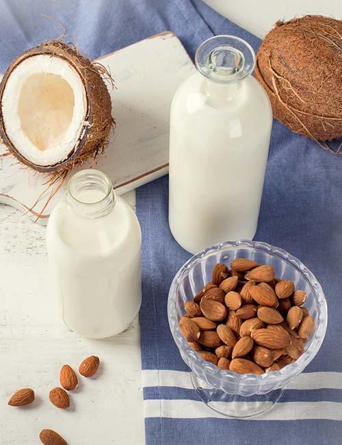 Almond-Cocoa Milkshake (Protein – 12.92 g) Best Protein Shake Recipes - Almond-Cocoa Milkshake (Protein – 12.92 g)