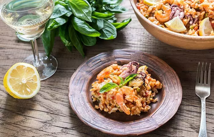 Healthy shrimp brown rice risotto