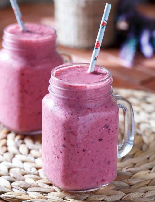 Homemade oatmeal blueberry and chia seeds milkshake