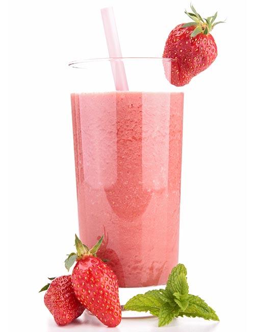 As melhores receitas de batido de proteína - Batido de proteína de morango e leite de soja (proteína - 24,72 g)