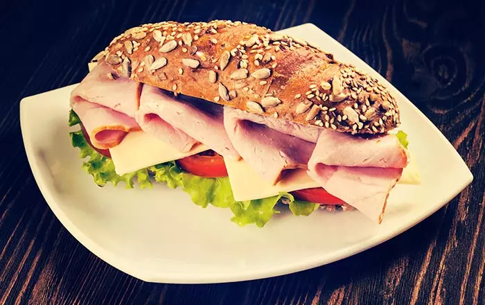Low Calorie Lunch - Ham, Pear And Swiss Sandwich