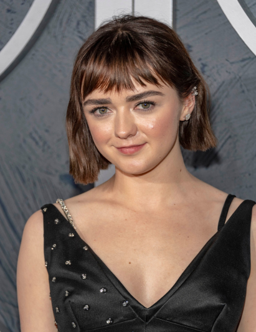  Maisie Williams