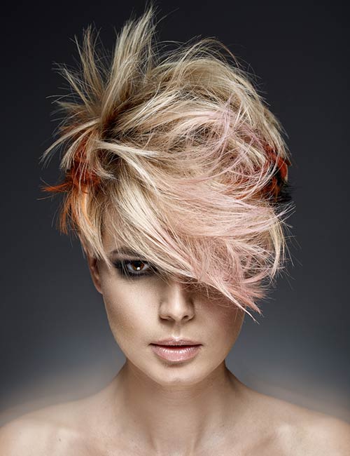 Short red highlights blonde hairstyle