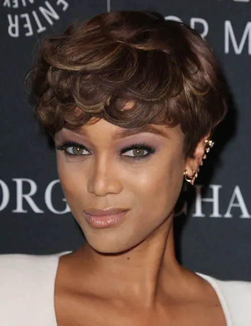 Tyra Banks - The Pixie With A Twist