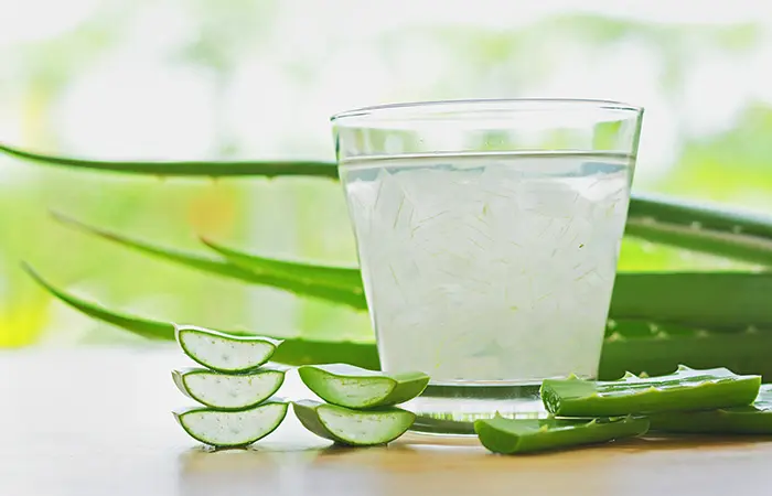 Aloe vera to get that natural glow on your skin