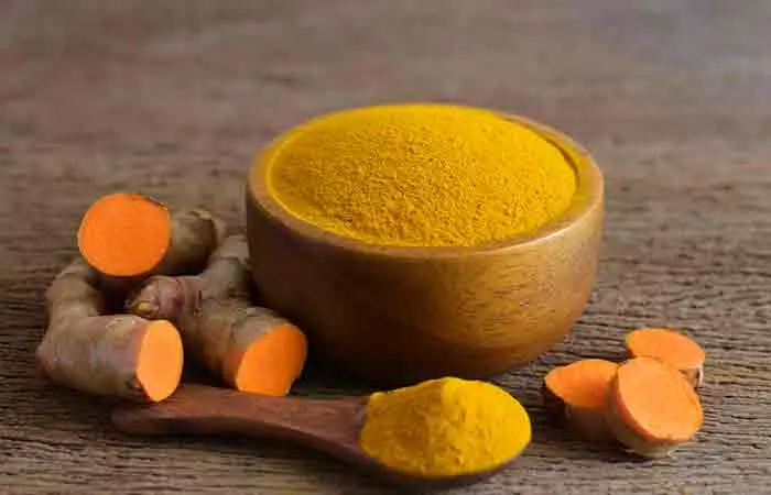 Turmeric powder could help treat sebaceous cysts