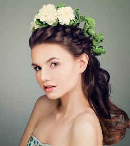 31 Incredible Half Up-Half Down Prom Hairstyles