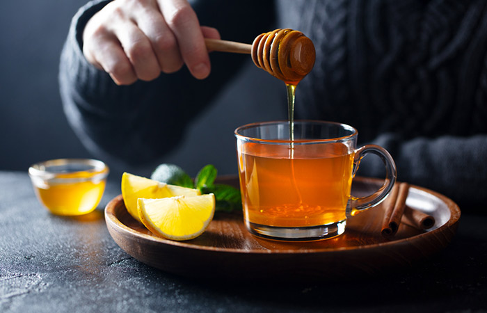 Cinnamon, honey, and lemon tea for weight loss
