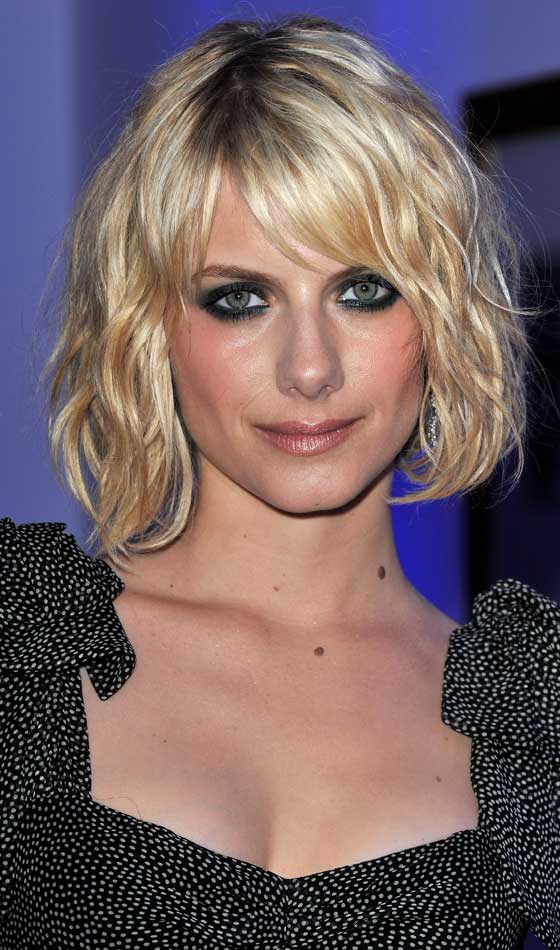 12 Stylish French Hairstyles For Short Hair
