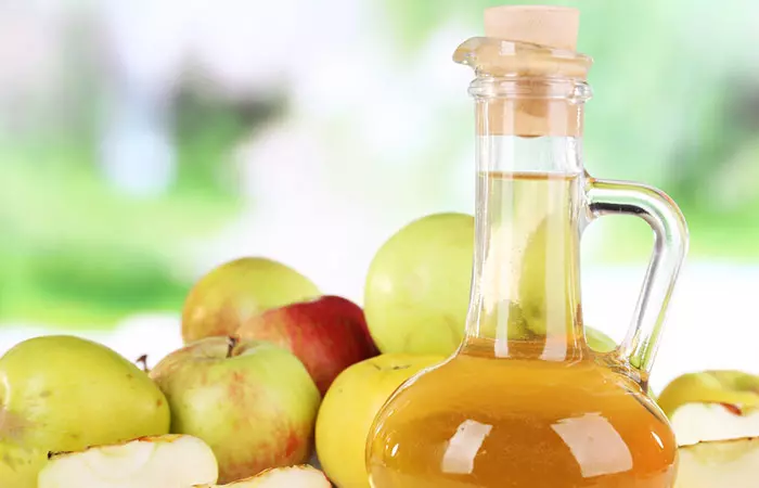 Apple cider vinegar and coconut oil for wrinkles