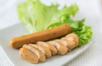 Diced hot dogs with veggies for military diet
