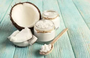 How does coconut oil work
