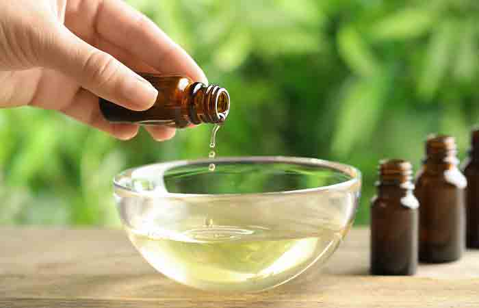 Diluting tea tree oil for pilonidal cyst treatment