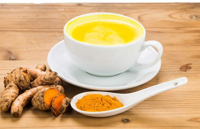 Turmeric milk tea for weight loss