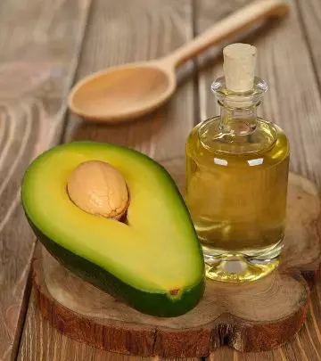 How-To-Use-Avocado-Oil-For-Acne---3498