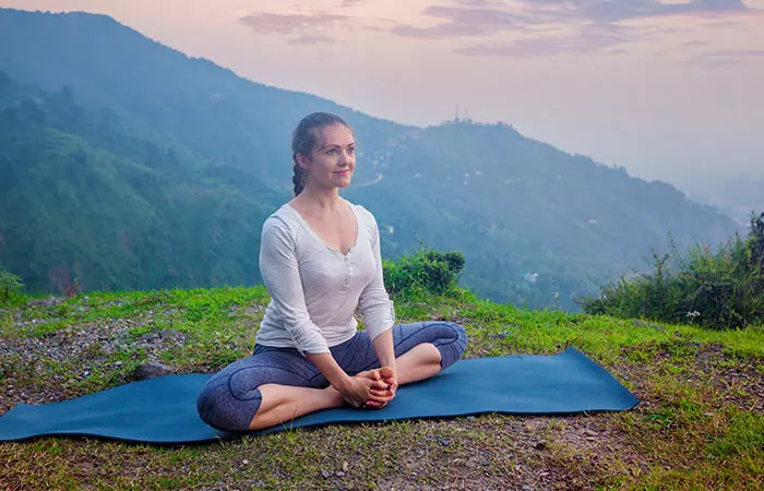 Powerful-Yet-Easy-Asanas-That-Will-Help-Lower-High-Blood-Pressure3
