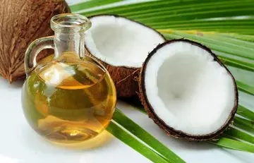 Coconut oil to get rid of dark inner thighs