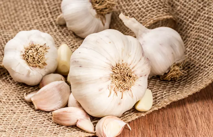Increase breast milk supply naturally with garlic Increase breast milk supply naturally with garlic