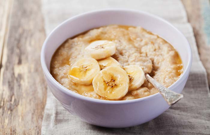 Oatmeal and banana help with constipation