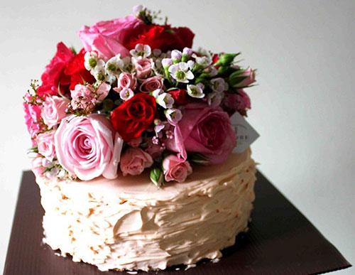 36 Outstanding Birthday Cake Ideas That Will Help You Bake A Perfect Cake For Your Loved One