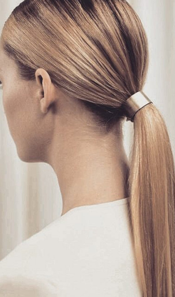 Ponytail for classy and elegant look