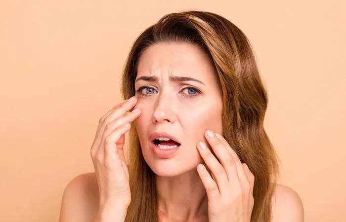 Girl! Looks like you were running super late today, you forgot your makeup!