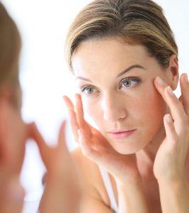 11 Ordinary Things You Should Never Put On Your Face