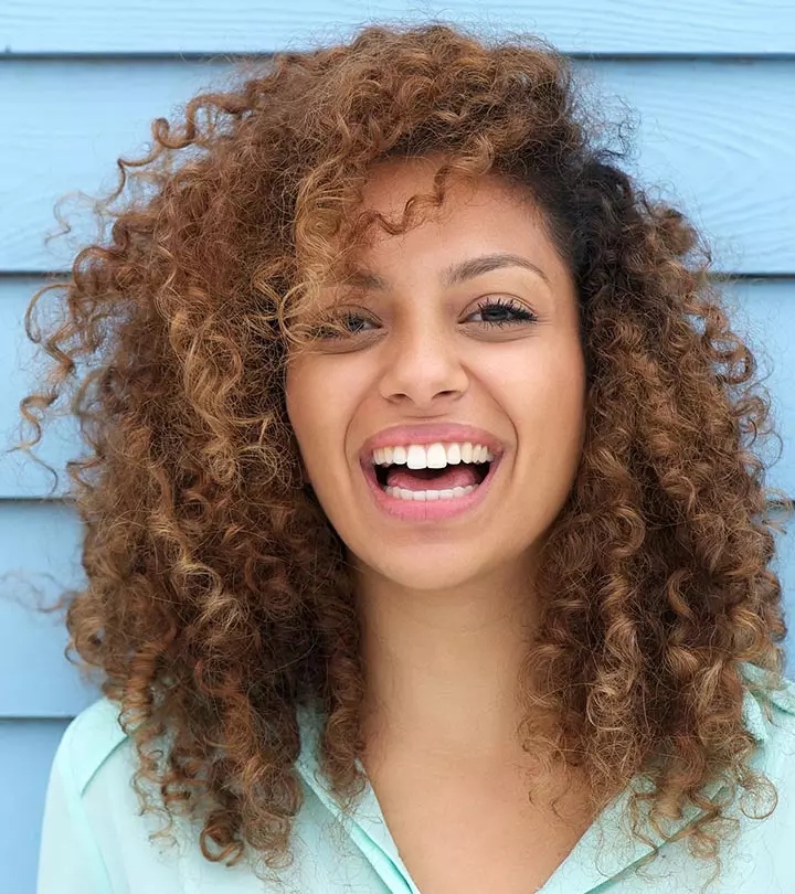 5-Solutions-To-Perfectly-Manage-Curly-Hair