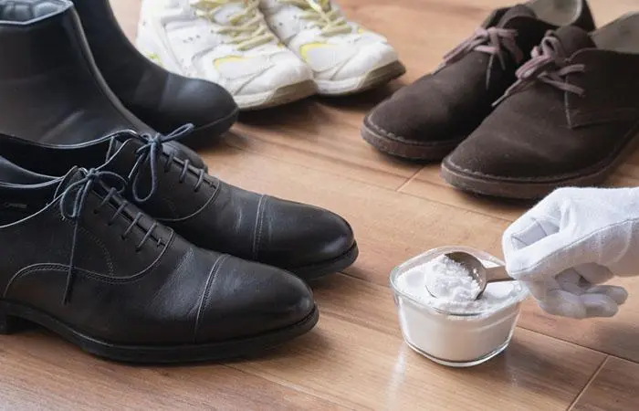 Deodorize Sneakers