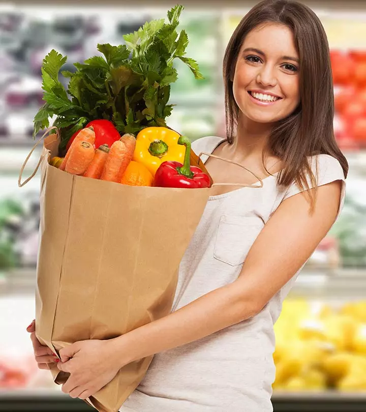 This Grocery Store Gave “Ugly” Fruit And Veggies Their Own Aisle. Watch What Happens