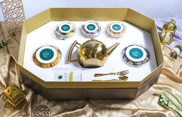 Your friends and relatives know how much you are obsessed with tea