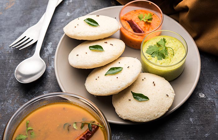 Idli and sambar for breakfast for people with diabetes