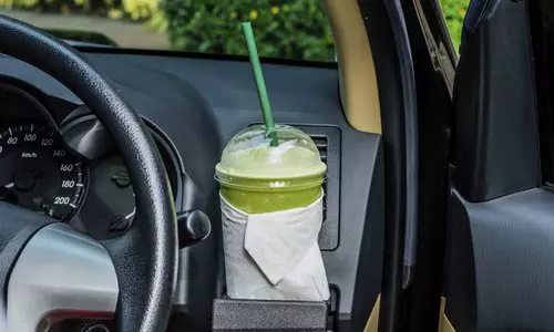 The-cup-holder-for-the-driver-is-on-the-right-side