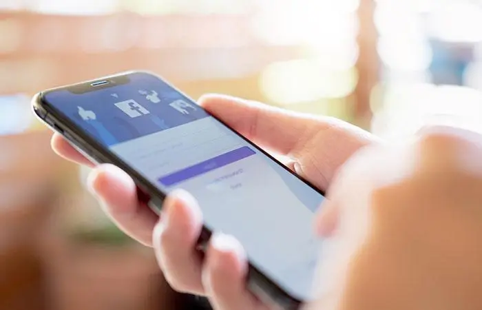 Your Facebook newsfeed will now be full of family pictures of your friends
