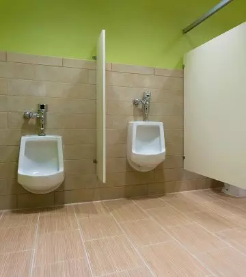 Ever-Wondered-Why-Public-Toilet-Stall-Doors-Don’t-Go-All-The-Way-Down-To-The-Floor