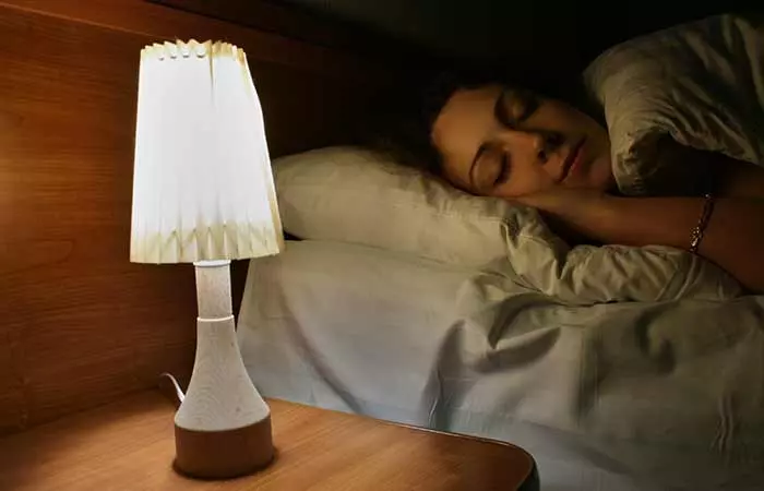 This-Sleep-Habit-Can-Hurt-Your-Chances-Of-Getting-Pregnant2